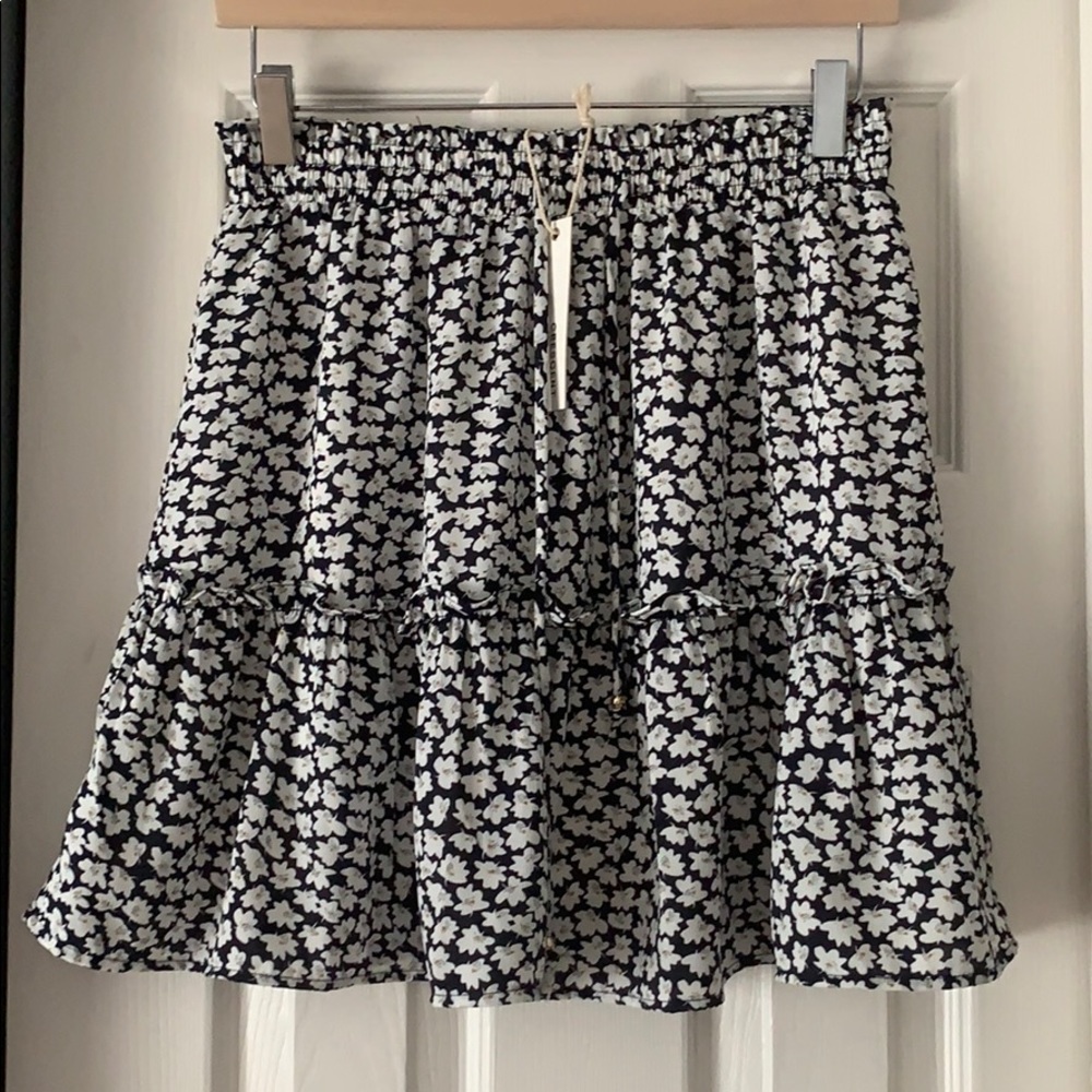Navy and White Daisy Thigh High Skirt + SH